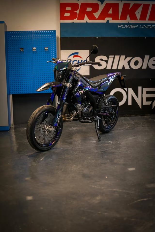 Rieju MRT 50 Mirage Supermoto Ansicht